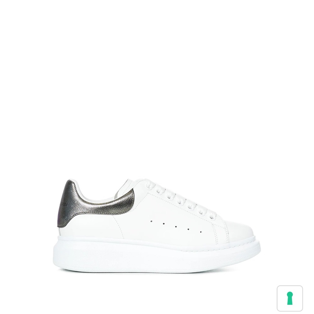 Women's Oversized Sneaker in Black Pearl